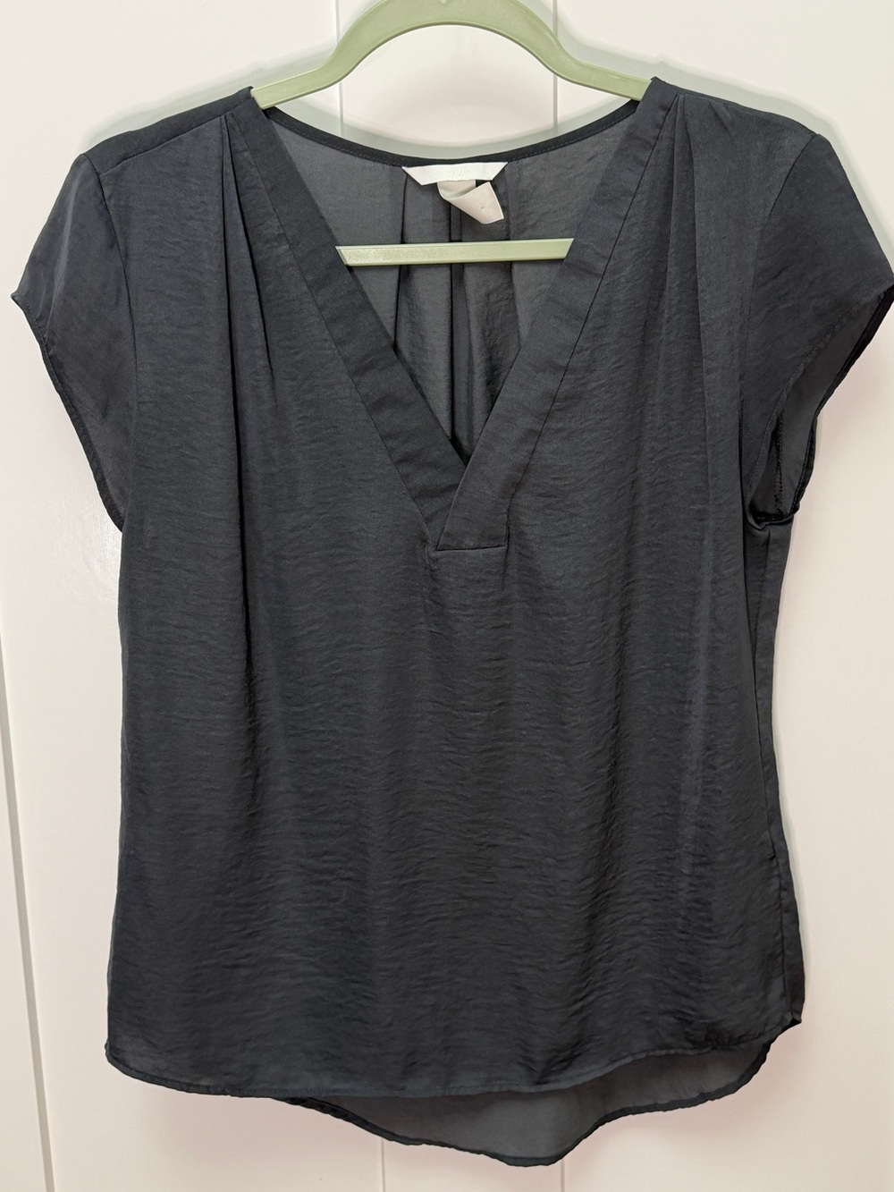 H&M Womens Black V-Neck Short Sleeve Top